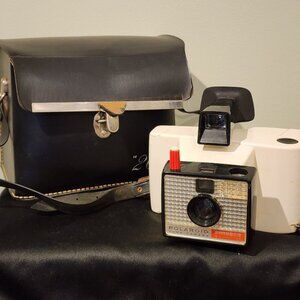 Vintage Polaroid Swinger Model 20 Land Camera & Black Case NOT TESTED